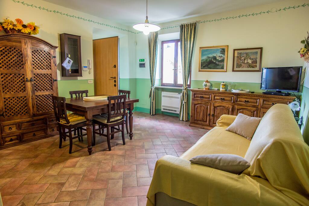 il soggiorno e zona pranzo