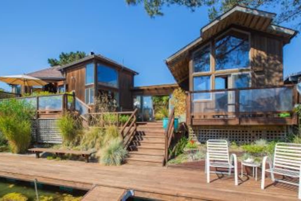 Back Deck on Lagoon