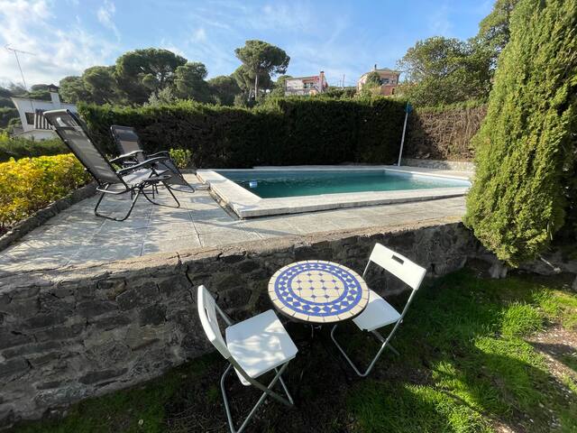 Villa Herlinda Costa Brava 15Km With Swiming Pool gallery image 5