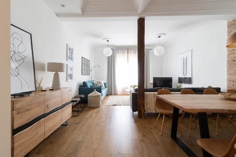 Top performing Airbnb: Apartment in downtown Logroño. On Laurel Street. in Logroño