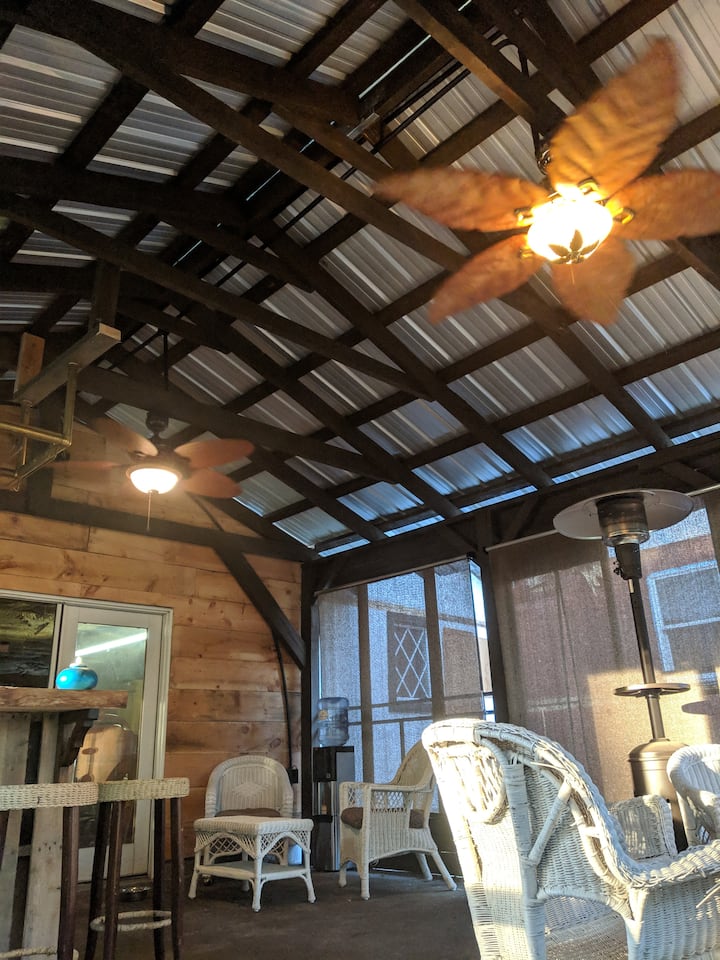 10 Best Airbnb Vacation Rentals In Sylvan Beach, New York Updated