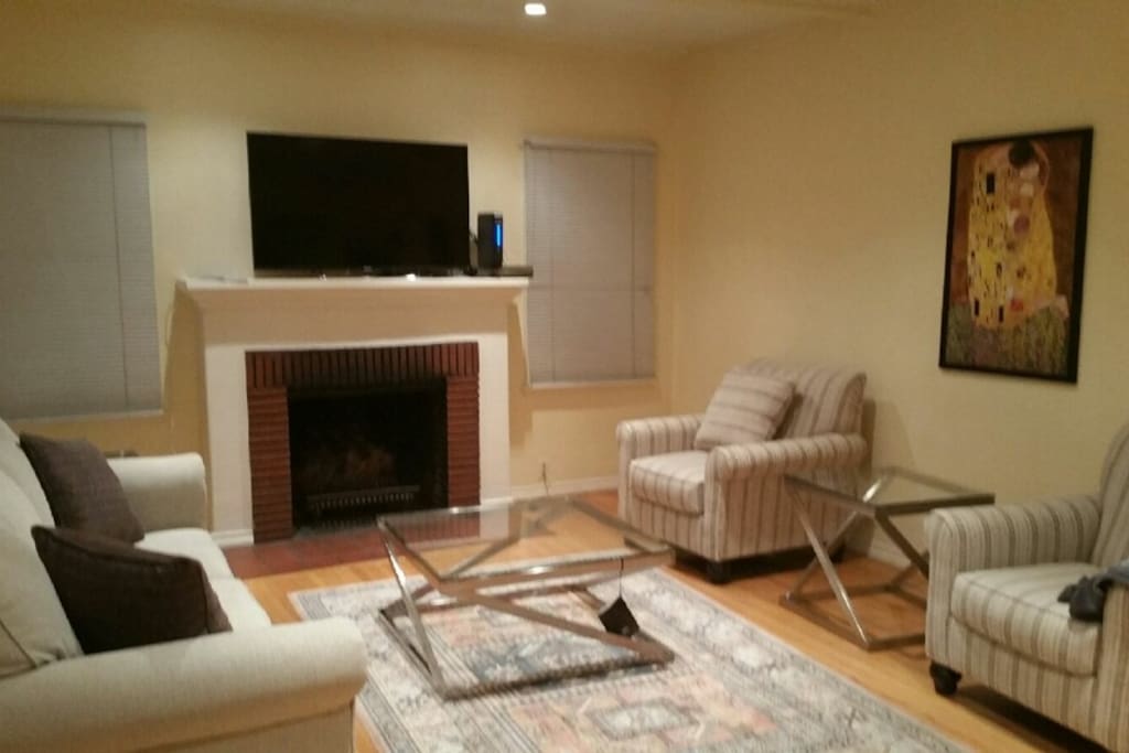 Living Room with Sony TV, Cable.