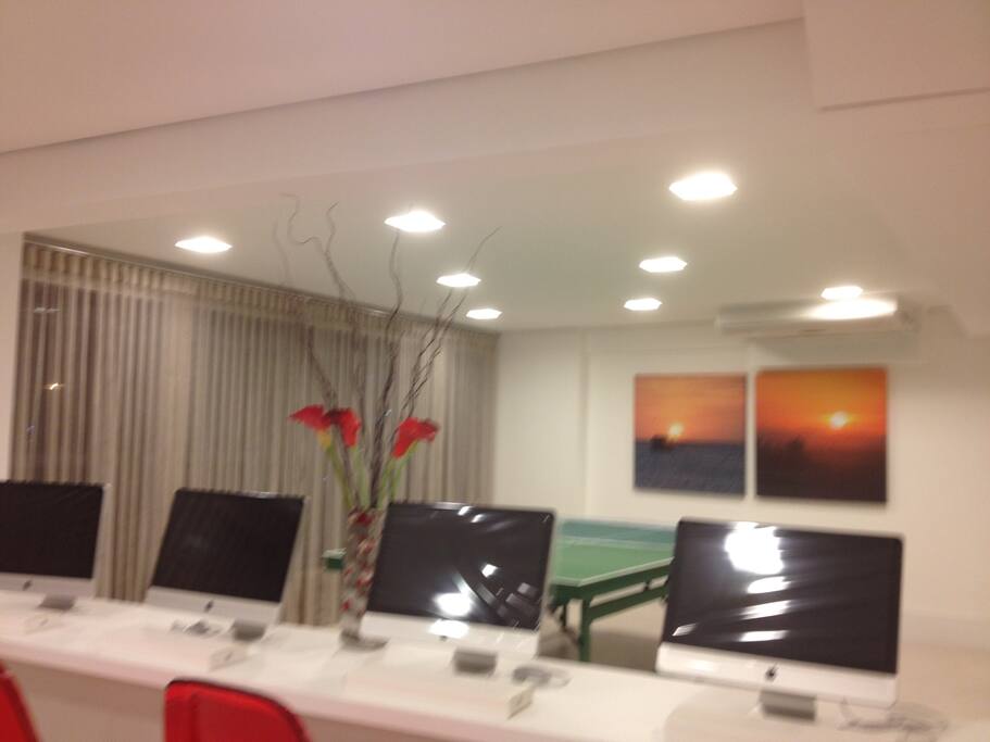 Salão de jogos (games room)