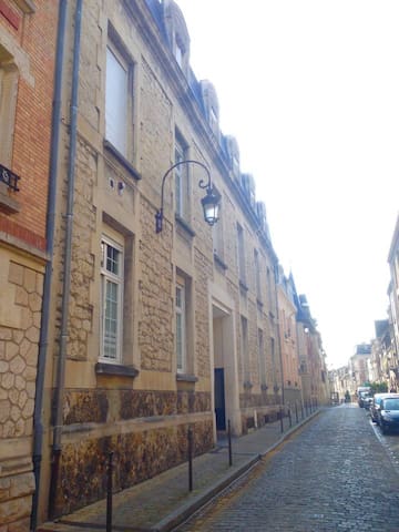 Charming duplex apartment in the historical center