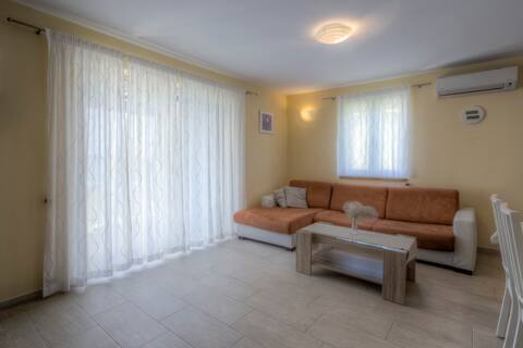 Top performing Airbnb: Villa Moletto Lovrecica 180 Sea View 5p (A3) in Lovrečica