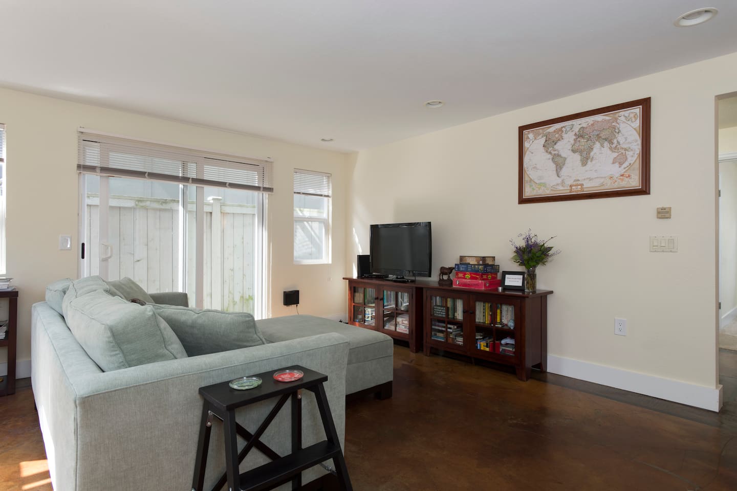 cozy 2bd magnolia apartment apartments for rent in seattle
