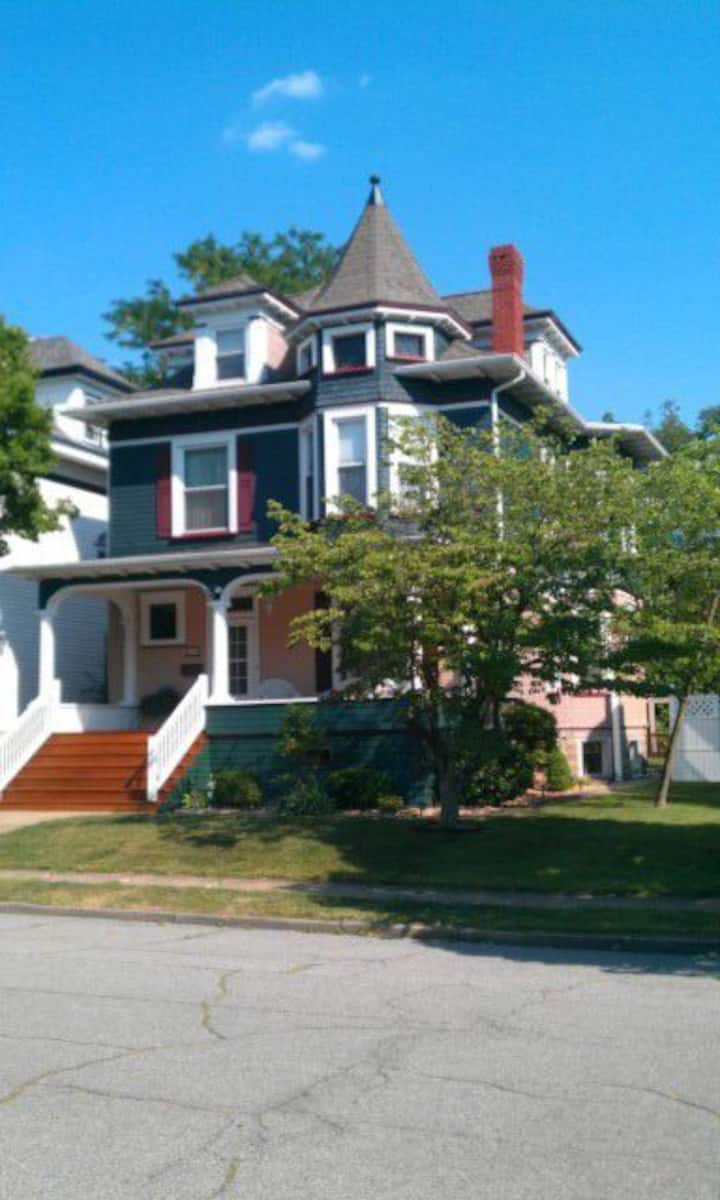 Wheeling Cabins House and Cabin Rentals Airbnb