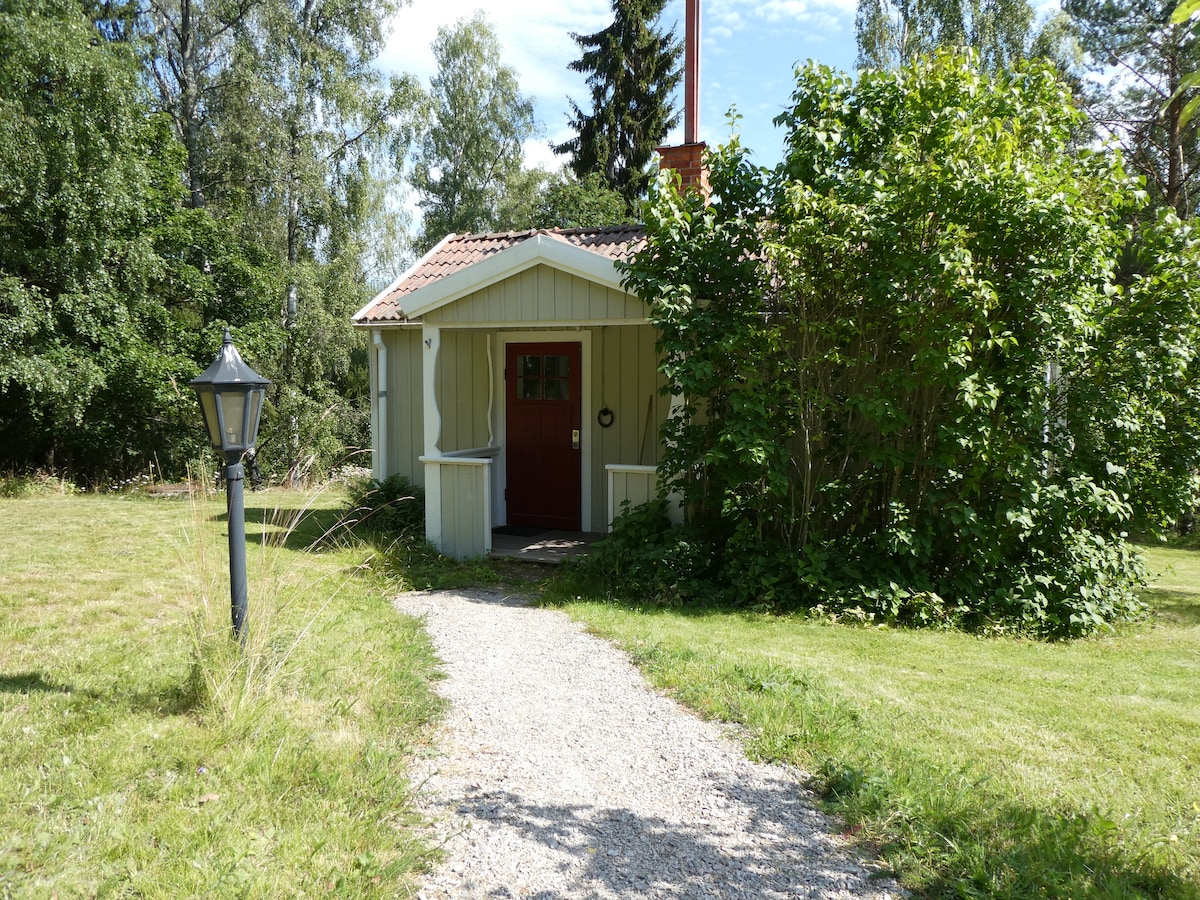 Förstklassiga Sörbo Ställen att bo och semesterboenden med Glamping Torsång Canvas Hotel Tält att hyra i Borlänge Ö