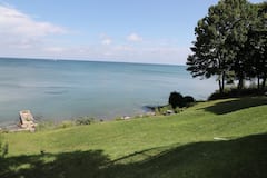 Erieview+Lake+House+on+the+Beach