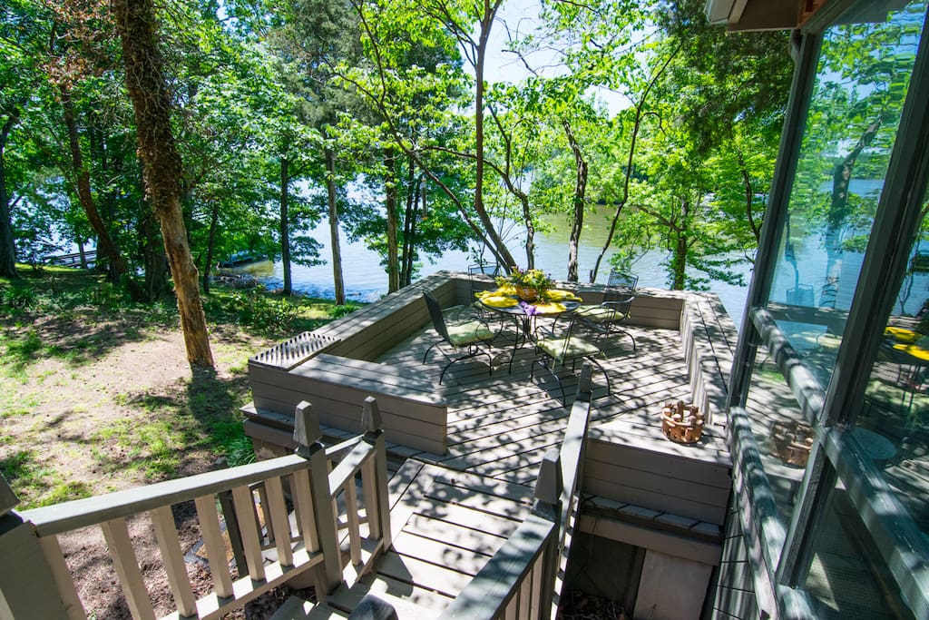 Deck overlooking Elk River
