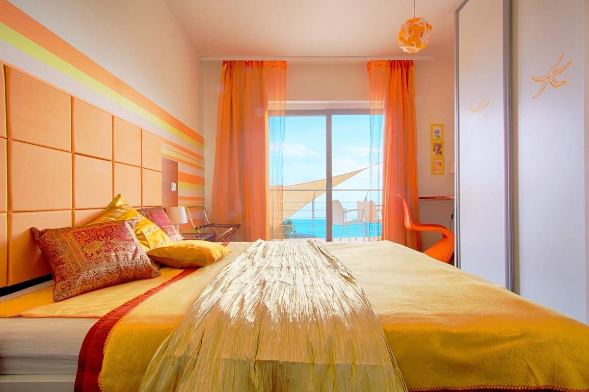 Bedroom 3 with balcony