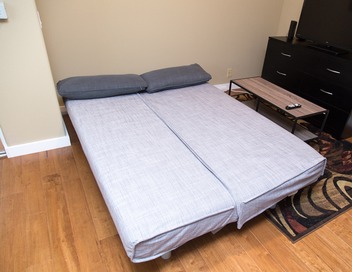 เปิดเตียงโซฟานอนได้ 2 คน