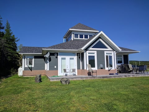 Baddeck cottage with a beautiful view