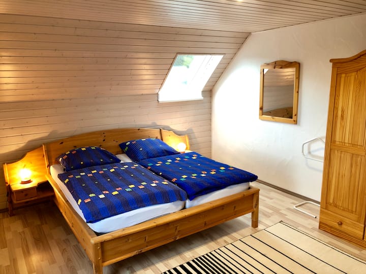 Брачен кревет (широк 125 -