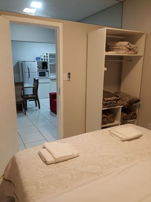 Quarto 1: 2camas box
