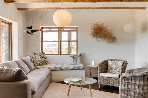 Casa Tocaya: Adobe Gem in O'Keeffe country!