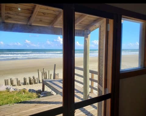 Beach house on Praia do Hermenegildo, RS