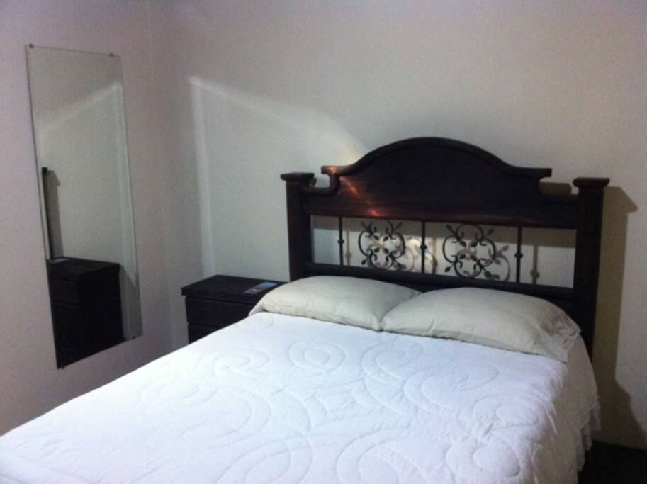 Cama matrimonial
