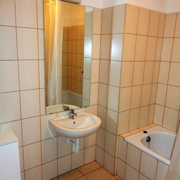 Fürdőszoba - Bathroom