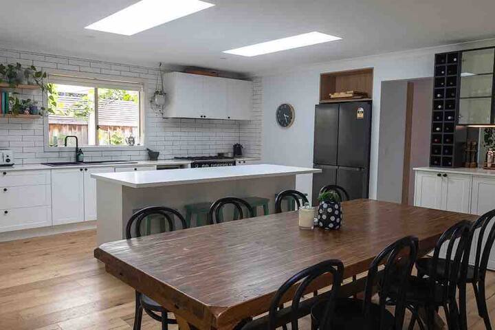 Barwon Heads family home gallery image 2