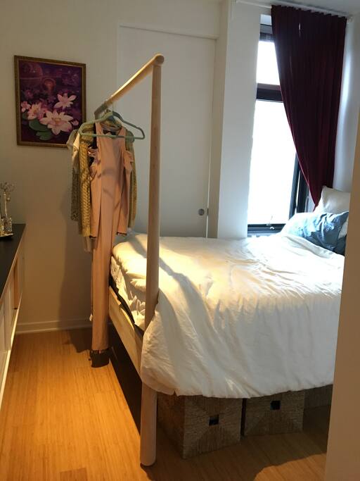Firm Queen Bed!