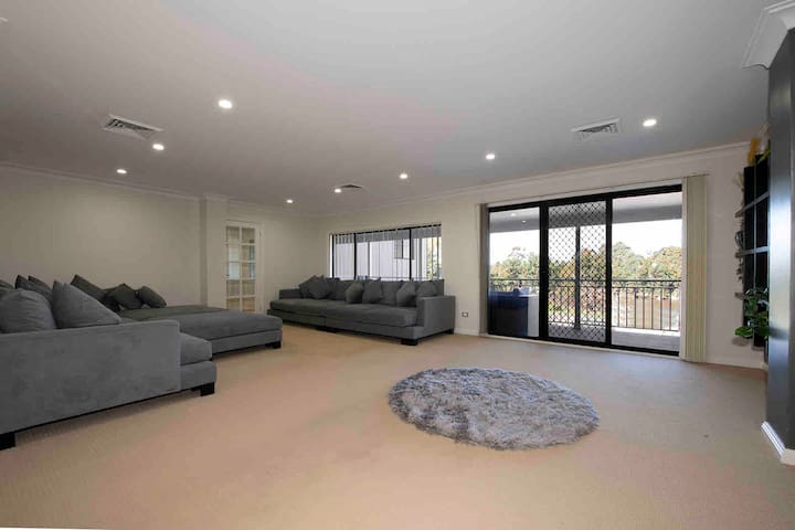 RIVERSCAPE⭐️⭐️⭐️⭐️⭐️ gallery image 4