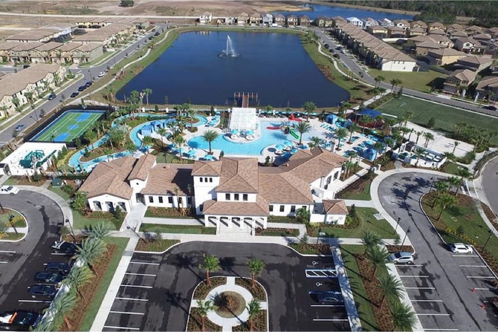 Club house and Resort-style heated Pool with Lazy River, Tiki Bar & Spa