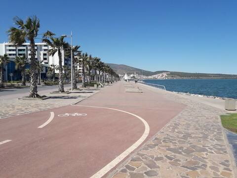 Vacation center apartment 500 m from the Corniche