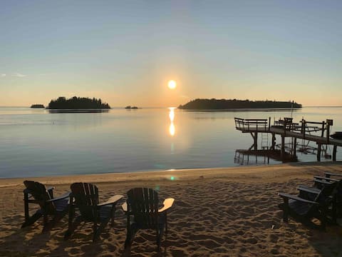 Chalet/beach/kayaks by Lac-St-Jean #310855