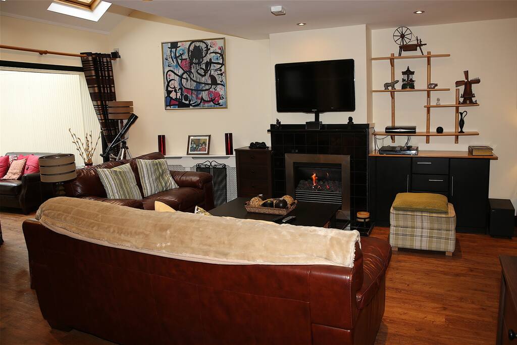 Main Living Area Looking Towards TV