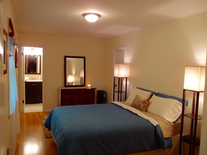 Private Retreat close to Downtown Asheville Apartments for Rent in