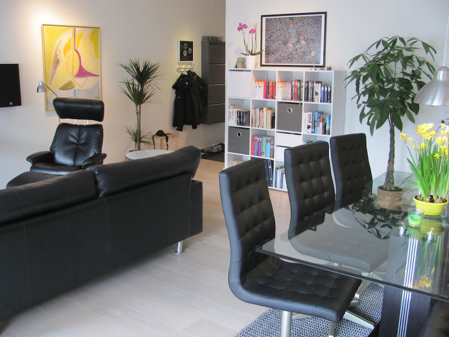 Here a section of the living room