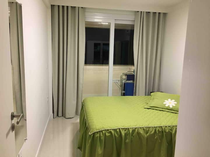 Cama de tamaño estándar