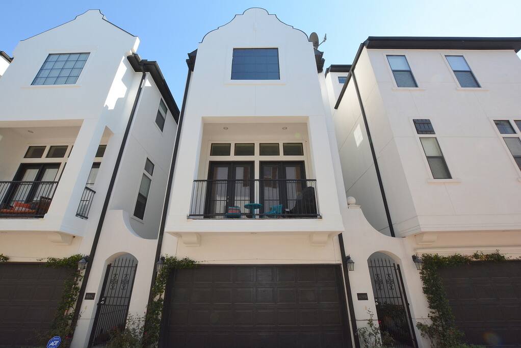very safe gates entry and parking. best walkable neighborhood with bike paths and parks.