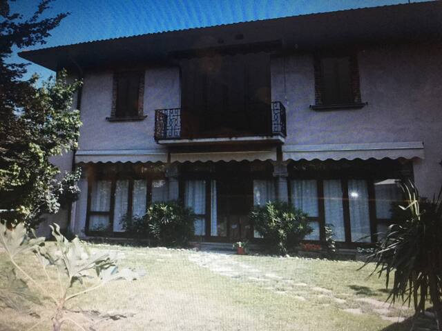 Airbnb Corte Franca Vacation Rentals Places To Stay