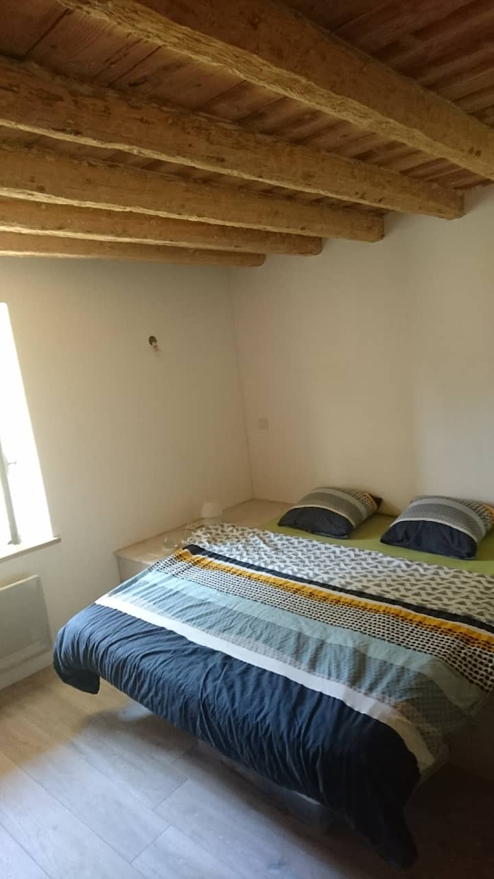 საძინებელი 1