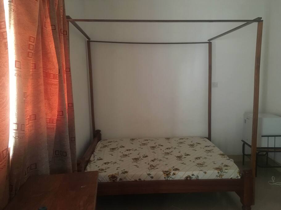2 Person bed