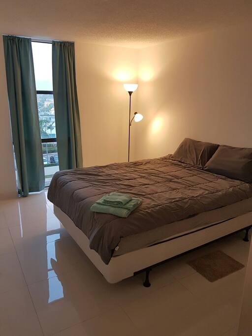 Night view of a 2d bedroom.