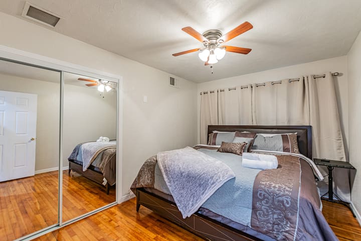 غرفة النوم 1