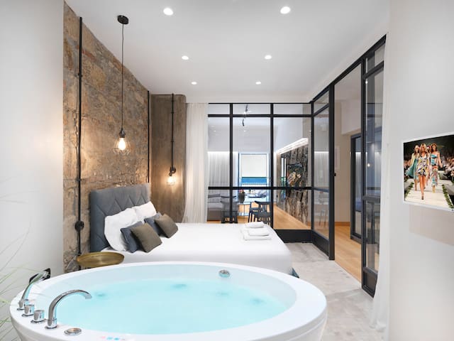 Giant Properties, inc managed Airbnb listing 3