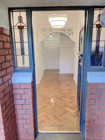 4bedroom Bungalow Brighton walk Martin St/Bay St gallery image 5