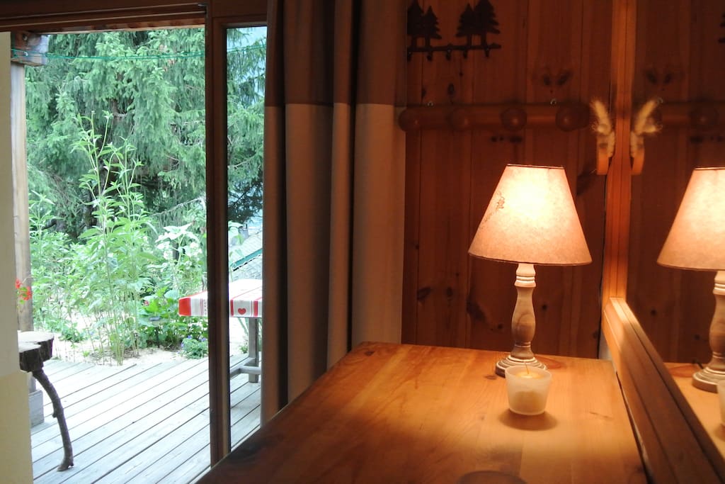 Depuis l'interieur-Acces à la terrasse