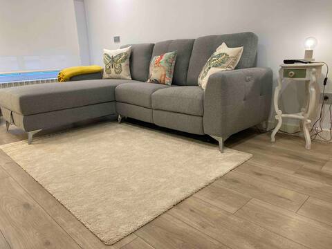 Anuncio de Airbnb popular: Apartment 100 meters from San Lorenzo beach en Gijón / Xixón
