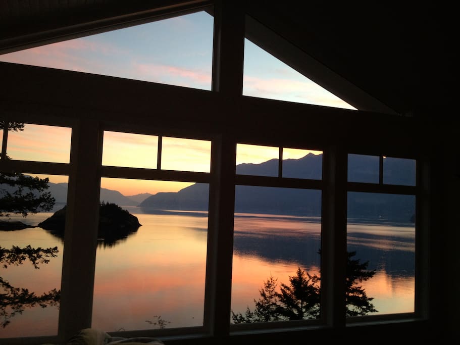 master bedroom has floor to ceiling windows. Wake up to this every morning and look for whales passing by