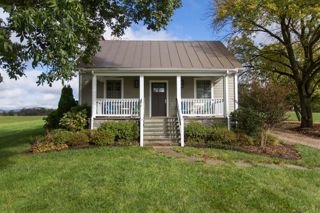 Charming Guest Cottage at Winery Cottages for Rent in Madison