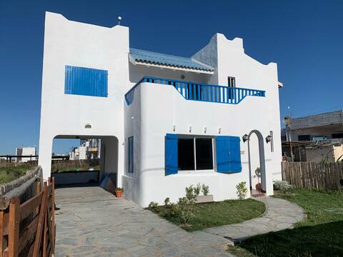✨Mediterranean house by the ocean