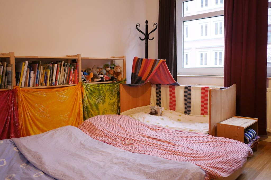 Sleeping in the Bedroom (3 Adults, 1 Kid (additional))