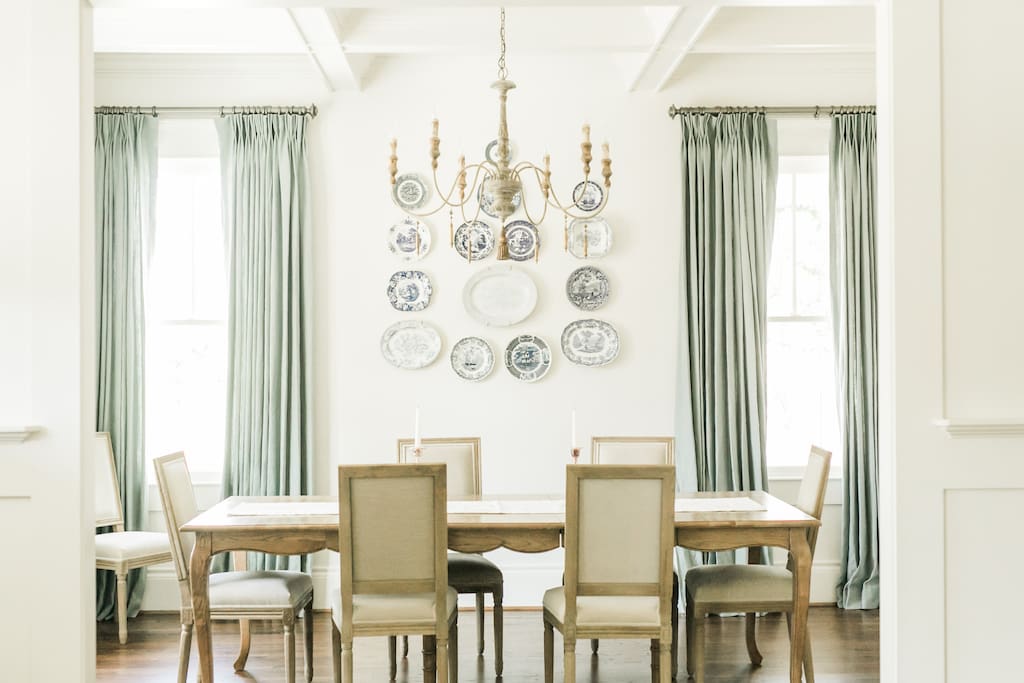 Dining - photo credit Jenai Photography
