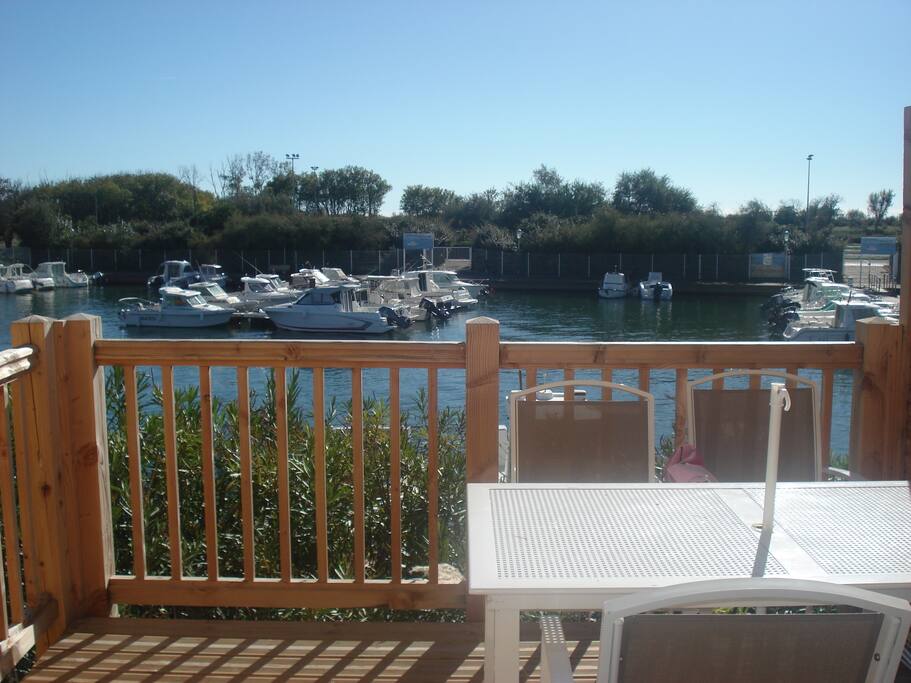 terrasse vue canal mer