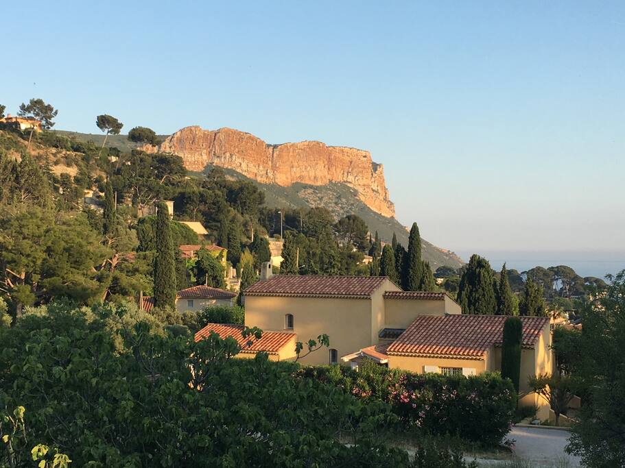 Studio Hangestoun: Une situation exceptionnelle avec vue sur le Cap Canaille